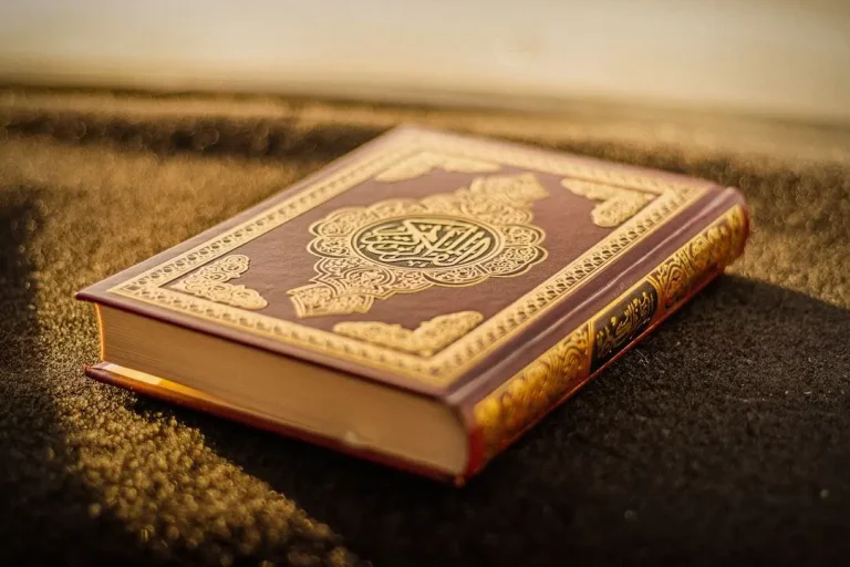 Women Scholars in Islamic History: 15 Trailblazers Who Shaped the Ummah